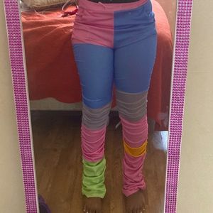 I wore these once there just not my style any more I willing to drop price !